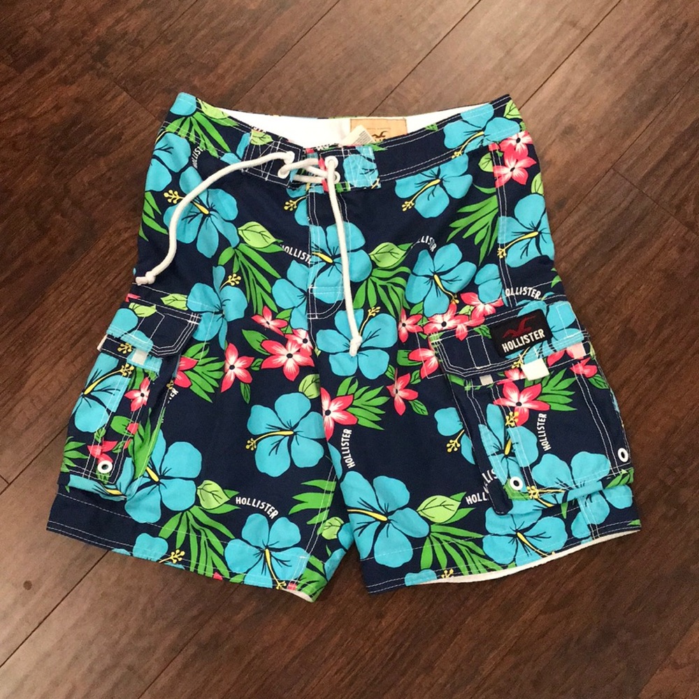 Hollister bathing suit